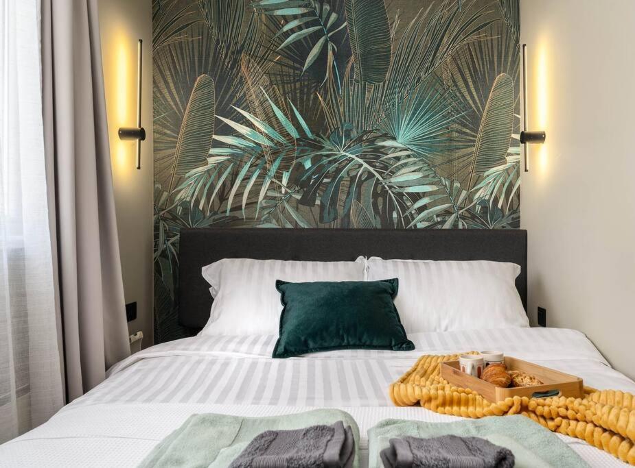 New! High-street Stylish Flat Apartemen
