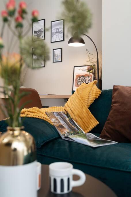 New! High-street Stylish Flat Sofia